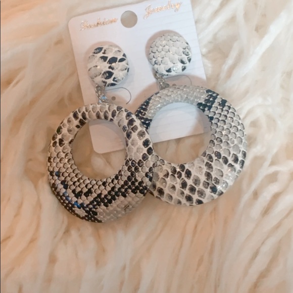 Accesorios ✨ - Picture 3 of 4